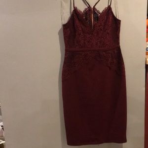 Burgundy fitted dress